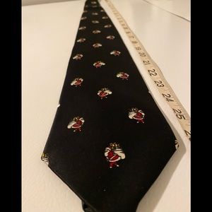 Noel necktie